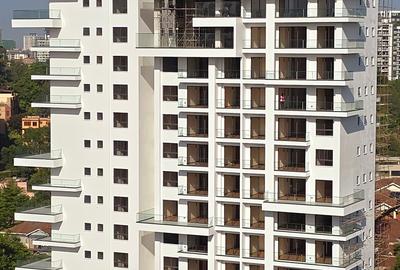 2 Bed Apartment with En Suite at Riverside Drive