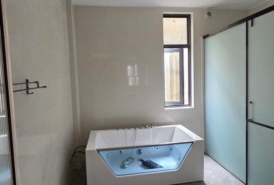 5 Bed Villa with En Suite at Chalbi - 3