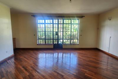 4 Bed Townhouse with En Suite in Lavington - 4
