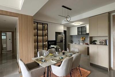 3 Bed Apartment with Swimming Pool at Riverside Drive - 2