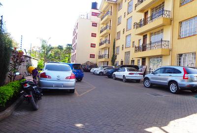 3 Bed Apartment with En Suite in Ngong Road