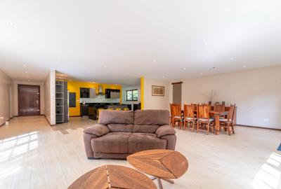 5 Bed House with En Suite in Karen