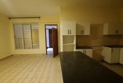 4 Bed Apartment with En Suite in Parklands