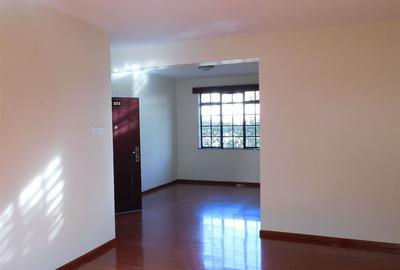 3 Bed Apartment with En Suite in Kiambu Road