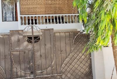 4 Bed House in Nyali Area - 4