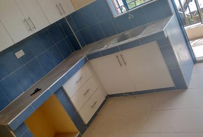 2 Bed Apartment with En Suite in Ruaka