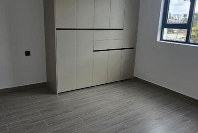 1 Bed Apartment with Swimming Pool in Kilimani - 4