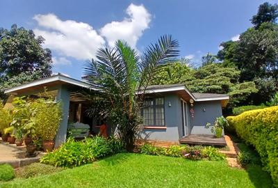 3 Bed House with En Suite in Nyari - 2