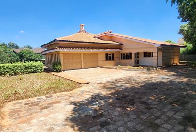 4 Bed House with En Suite in Runda