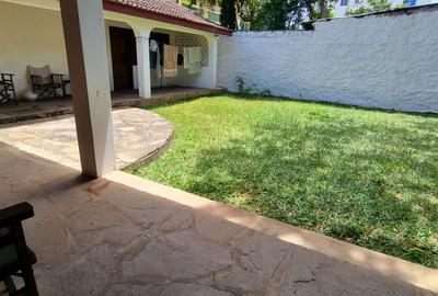 3 Bed Villa with En Suite at Posta