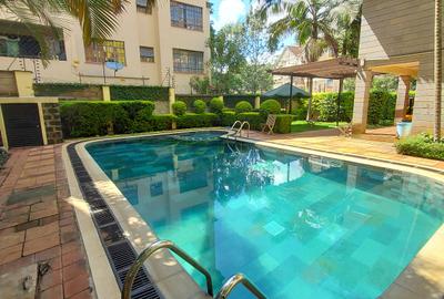 3 Bed Apartment with En Suite in Lavington - 2