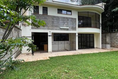 4 Bed Townhouse with En Suite in Spring Valley - 2