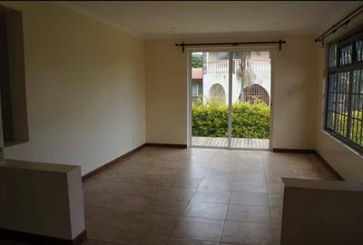 3 Bed House with En Suite in Nyari - 4