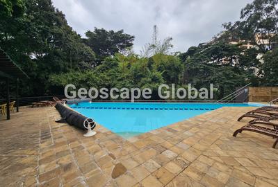 Furnished 3 Bed Apartment with En Suite in Riverside