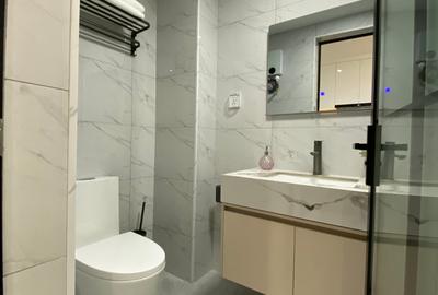 1 Bed Apartment with Swimming Pool at Wood Avenue - 2