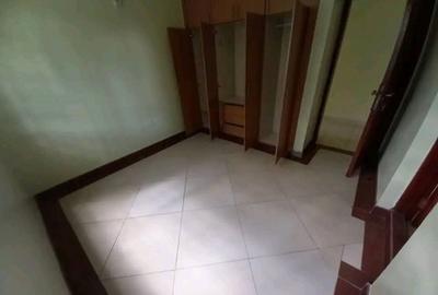 3 Bed Apartment with En Suite in Kileleshwa - 4