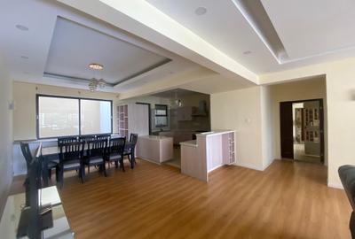 Furnished 3 Bed Apartment with En Suite in Brookside - 2