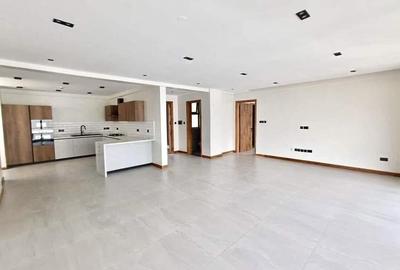 3 Bed Apartment with En Suite at Spring Valley