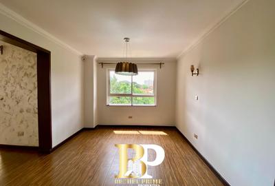 3 Bed Apartment with En Suite in Brookside