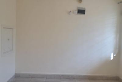 4 Bed Townhouse with En Suite in South C - 2