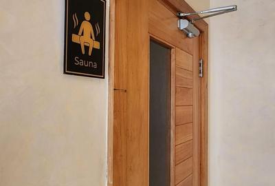 Serviced 1 Bed Apartment with Swimming Pool in Kilimani - 4