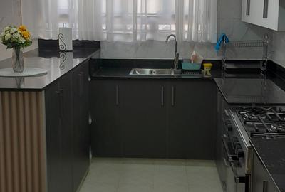 1 Bed House with En Suite at Evergreen - 2