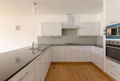 3 Bed Apartment with Swimming Pool in Garden Estate