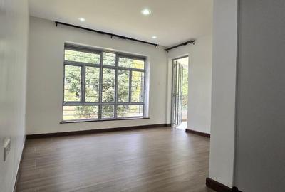 3 Bed Apartment with En Suite in Runda