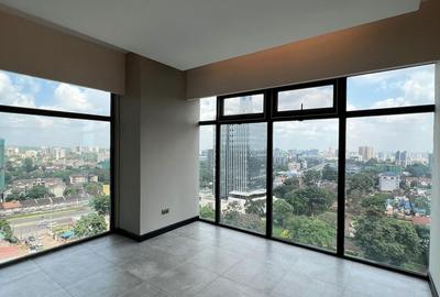 2 Bed Apartment with En Suite in Westlands Area