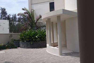 3 Bed Apartment in Nyali Area