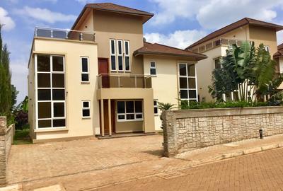 4 Bed Villa with En Suite in Kiambu Road