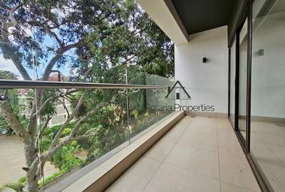 2 Bed Apartment with En Suite in Lavington - 4