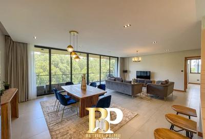 Furnished 4 Bed Apartment with En Suite in Spring Valley