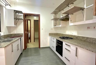 Serviced 2 Bed Apartment with En Suite in Westlands Area