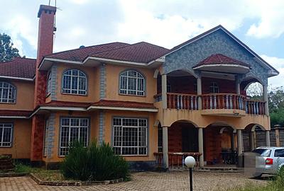 5 Bed House with En Suite at Karen Plains