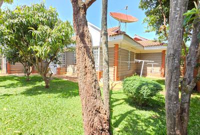 3 Bed Townhouse with En Suite at Old Runda - 2