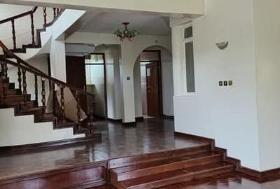 Commercial Property with Parking in Westlands Area