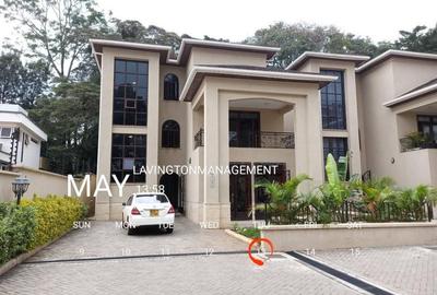 5 Bed Townhouse with En Suite at Lavington Green