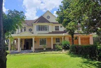 5 Bed House with En Suite at Runda