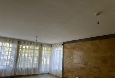 2 Bed Apartment with En Suite at Woodlands Road
