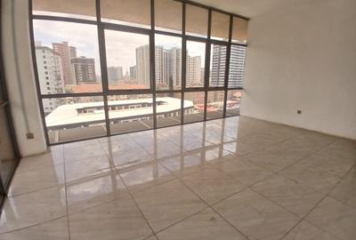 1,700 ft² Office with Parking in Kilimani - 4
