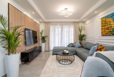 1 Bed Apartment with En Suite in Riverside - 3