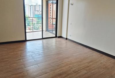 3 Bed Apartment with En Suite at Parklands - 3