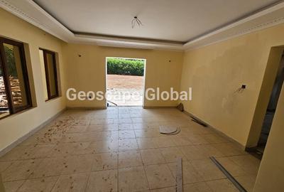 4 Bed House with En Suite in Kitisuru - 4