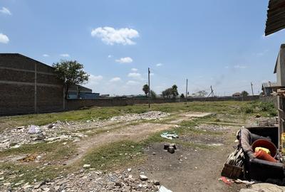 1 ac Commercial Land in Embakasi