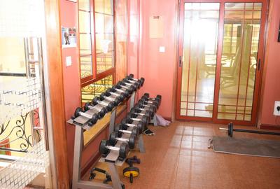 Serviced 4 Bed Apartment with En Suite in Kilimani
