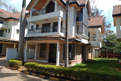 4 Bed Townhouse with En Suite at Off Isaac Gathanju