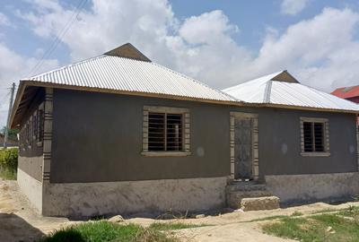 8 Bed House with Walk In Closet at Bamburi