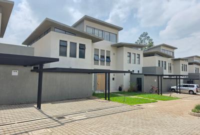 4 Bed Townhouse with En Suite at Runda Evergreen - 2