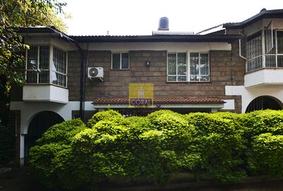 4 Bed Apartment with Parking in Westlands Area